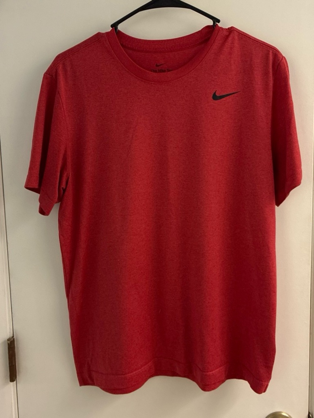 Nike Men’s Red Short Sleeve Swoosh Tee